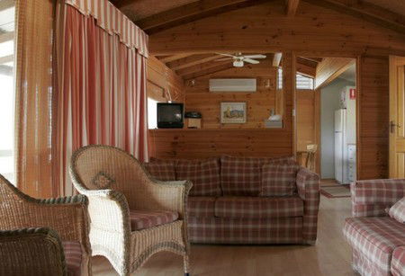 Glen Ayr Cottages - Accommodation Search 0