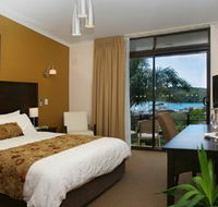 Whale Motor Inn - Accommodation Search