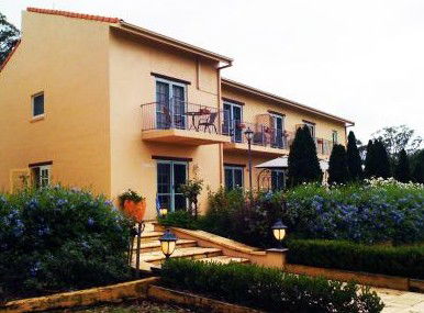 Villa Provence - Accommodation Search 0