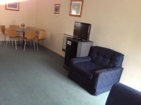 Carnegie Motor Inn And Serviced Apartments - Accommodation Search 1