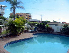 Estoril On Moffat Holiday Apartments - Accommodation Search 1