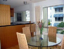 Estoril On Moffat Holiday Apartments - Accommodation Search 3