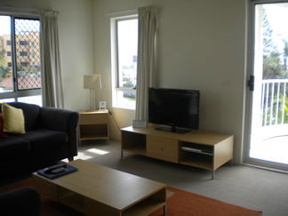Estoril On Moffat Holiday Apartments - Accommodation Search 8