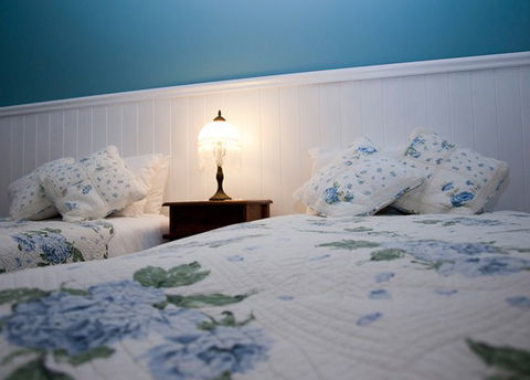 Maleny Lodge Guest House - Accommodation Search 2