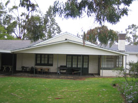 Naracoorte Cottages - Pinkerton Hill - Accommodation Search 0