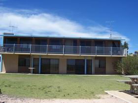 Moonta Bay Beach Villas - Accommodation Search 0