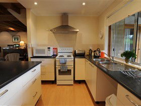 Brownlow SA Accommodation Search