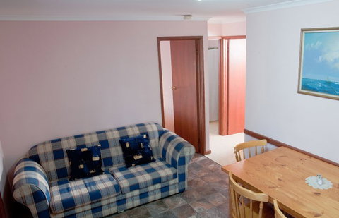 Moonta Bay Road Cabins And Cottages - Accommodation Search 1