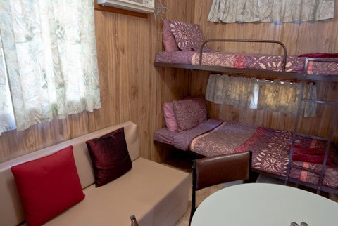Moonta Bay Road Cabins And Cottages - Accommodation Search 4