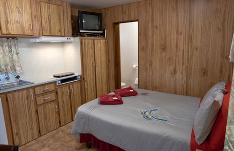 Moonta Bay Road Cabins And Cottages - Accommodation Search 5