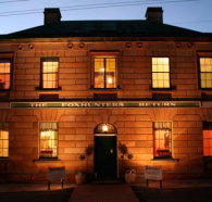 Foxhunters Return - Accommodation Search