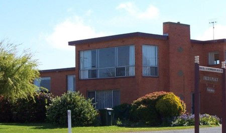 Fred's Place - Accommodation Search 1