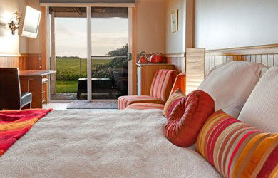 Old Cable Station Colonial Retreat - Accommodation Search 3