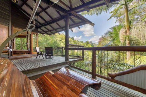 Secrets On The Lake - Accommodation Search 3