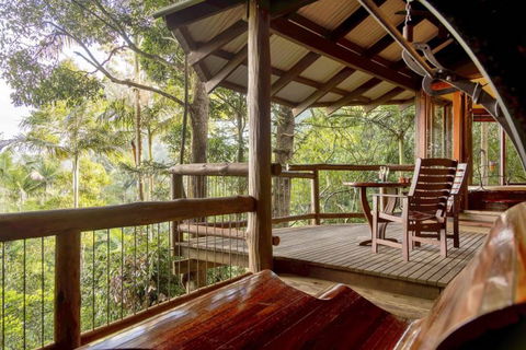 Secrets On The Lake - Accommodation Search 5