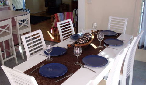 Bush And Bay Cottage - Accommodation Search 2