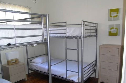 A Husky Sea-Esta - Accommodation Search 1