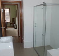 Beachfront House - Accommodation Search
