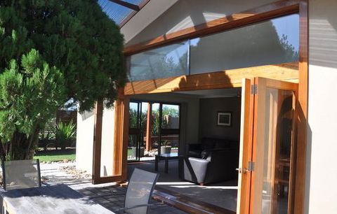 Beachfront House - Accommodation Search 4