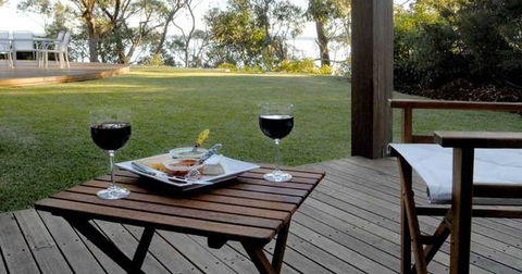 By The Beach B And B Holiday Apartments - Accommodation Search 3