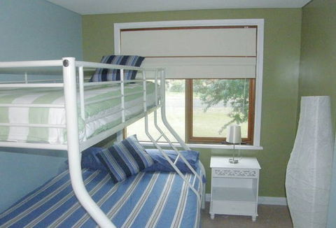By The Bay - Accommodation Search 1