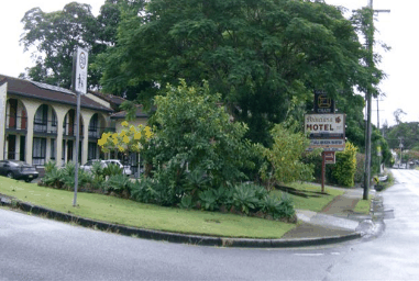 Poinciana Motel - Accommodation Search 3
