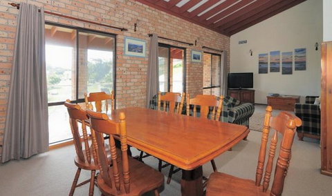 Baileys, Gerringong - Accommodation Search 3