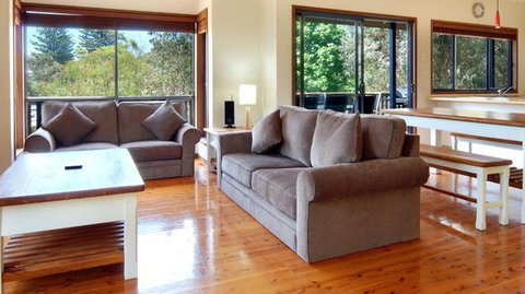 Burra By The Beach - Accommodation Search 4