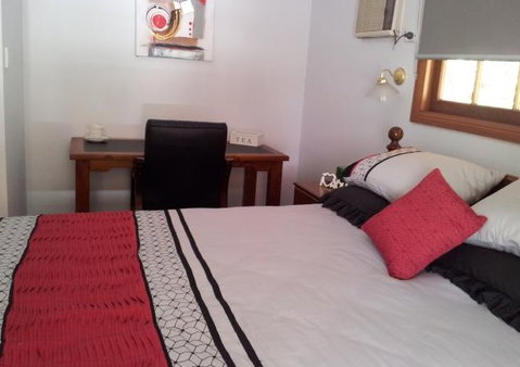 B & B On Sunrise - Accommodation Search 4