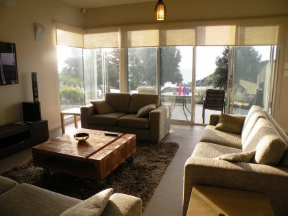 KI Blue - Accommodation Search 1