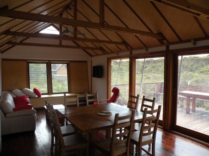 Ulaveo - Accommodation Search 4