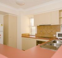 San Mateo on Broadbeach - Accommodation Search