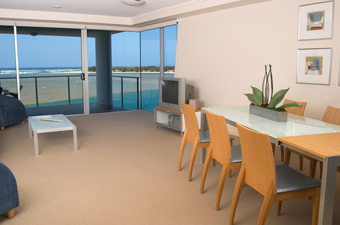 Waves Maroochy River - Accommodation Search 2