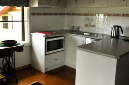 Newcomen Bed And Breakfast - Accommodation Search 4