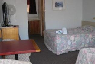 Festival Motor Inn - Accommodation Search 2