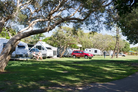 Dicky Beach Family Holiday Park - Accommodation Search 0