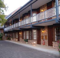 Montville Mountain Inn - Accommodation Search