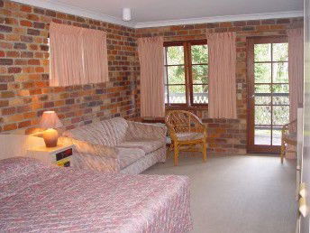 Montville Mountain Inn - Accommodation Search 1