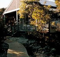 Dolphin Chalet - Accommodation Search