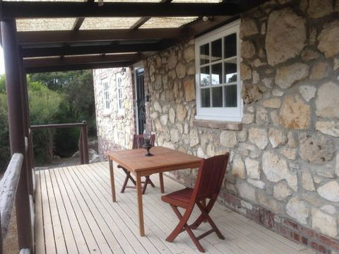 Glendon Beach House - Accommodation Search 2