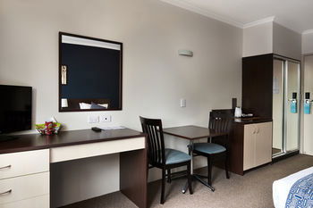 175 (formerly Wesley Lodge) - Accommodation Search 5