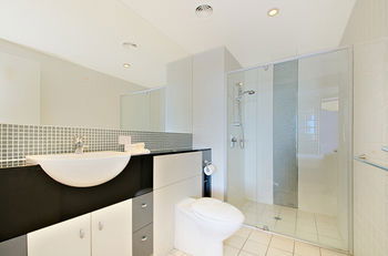 Pumicestone Blue - Accommodation Search 9