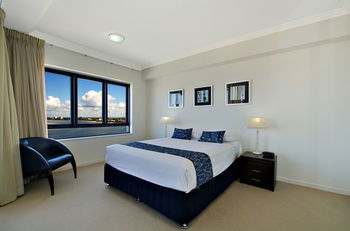 Pumicestone Blue - Accommodation Search 21