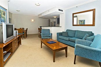 Pumicestone Blue - Accommodation Search 1