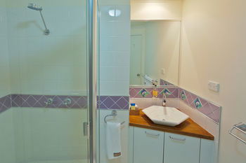 Noosa Riviera - Accommodation Search 1