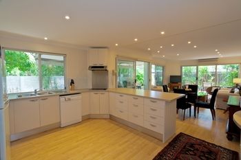 Noosa Riviera - Accommodation Search 4