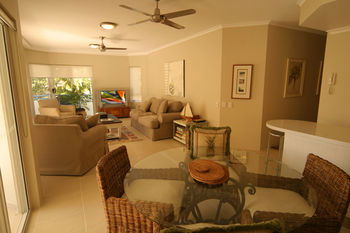 Noosa Riviera - Accommodation Search 22
