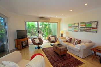 Noosa Riviera - Accommodation Search 24
