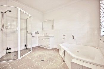 Dolphin Sands - Accommodation Search 4