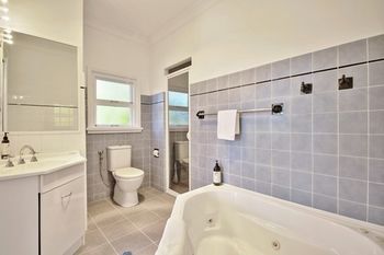 Dolphin Sands - Accommodation Search 7